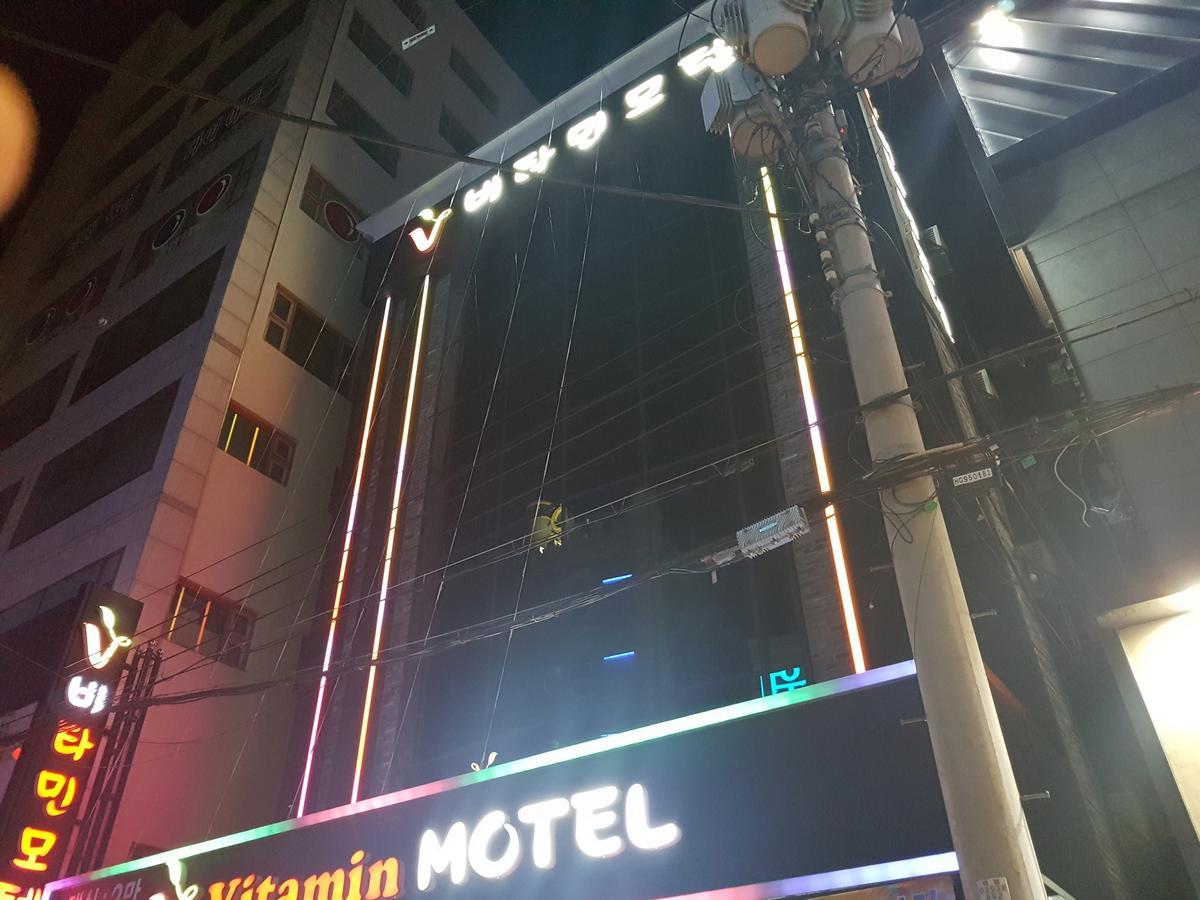 Vitamin Hotel Busan Exterior foto