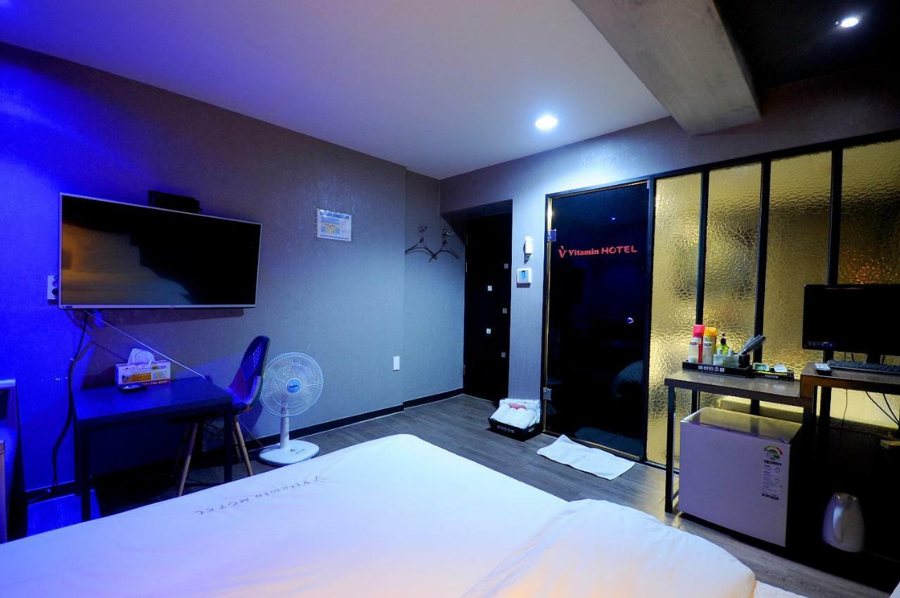 Vitamin Hotel Busan Exterior foto